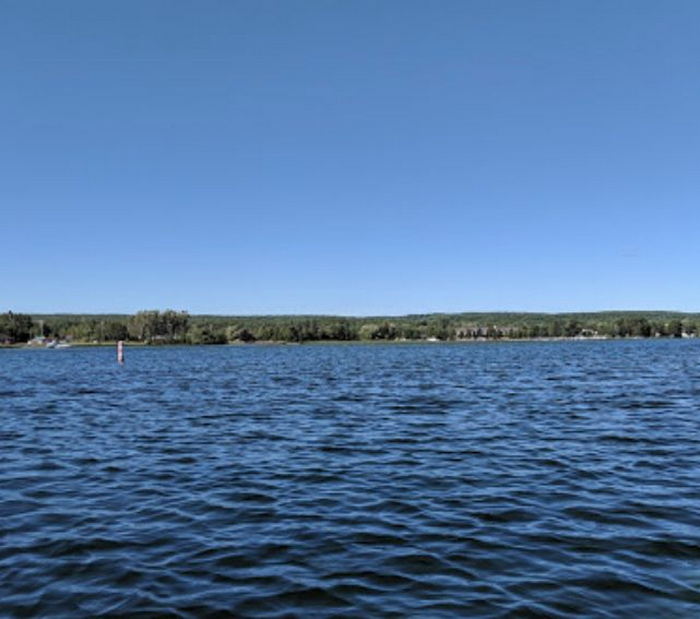 Inland House (This Ole House Motor Inn, Conway Inn) - Web Listing (newer photo)